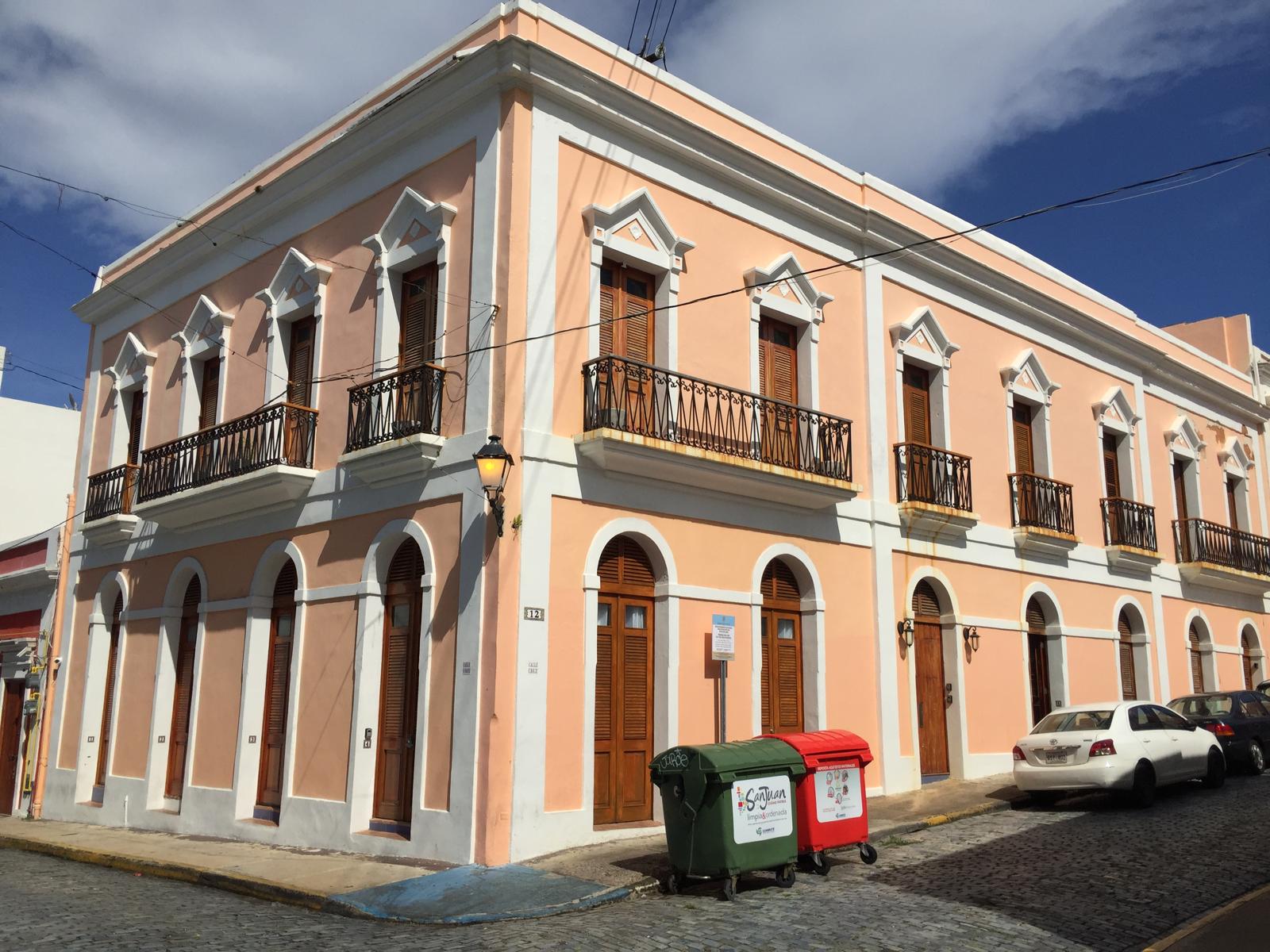 Condominio Azulejos